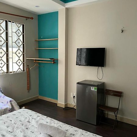 Vuong Tron Homestay Ho Chi Minh City Bagian luar foto