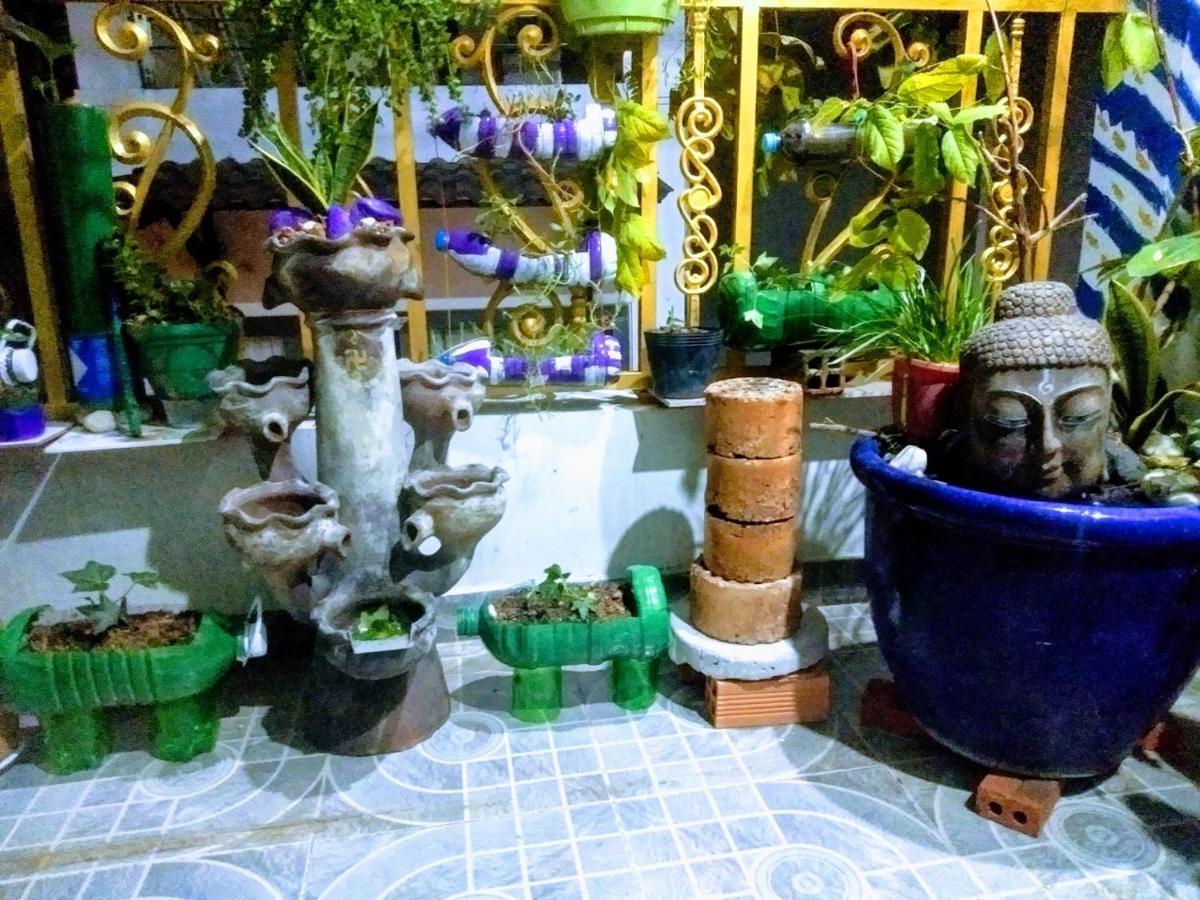 Vuong Tron Homestay Ho Chi Minh City Bagian luar foto
